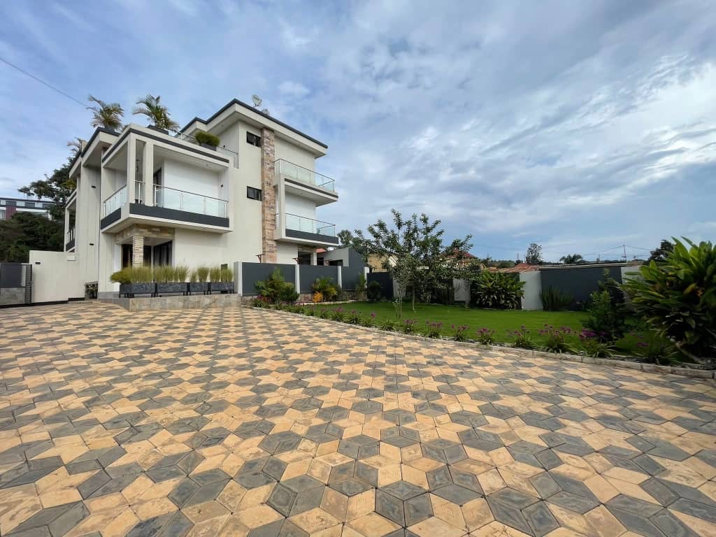 properties/CKMAls9pMBw55ouvboobSk7CYIpXOdxY70We9JZB.jpg