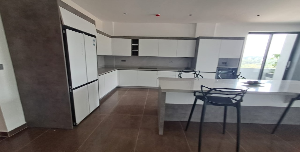 properties/NYmAZxw3Z3V47xcbrVNoObkDkSefJyO2W5jyNCZv.jpg