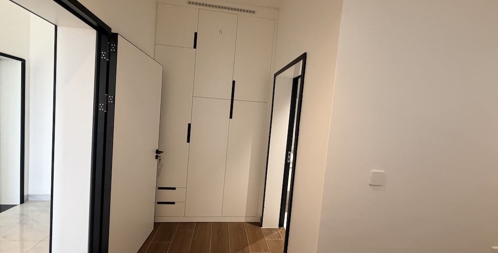 properties/RTJkHLdUvcUWuoQlv4QsK3GBcII0pJt474ooEbDZ.jpg