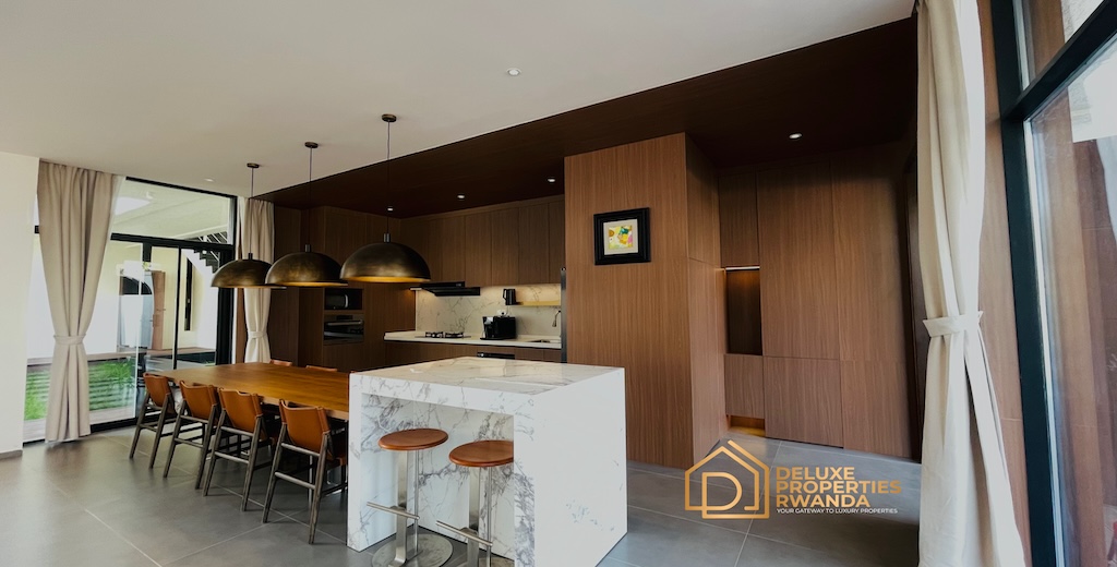 properties/epRs7JO4Nwk8fIXTlXUGECTh87frDaWpjABSRr4b.jpg
