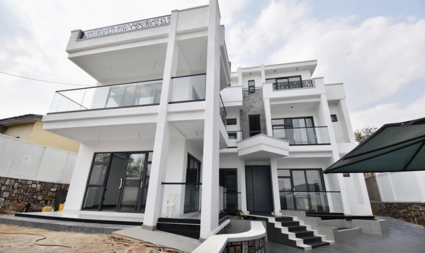 Luxury 7-Bedroom Villa for Sale in Kibagabaga, Kigali.