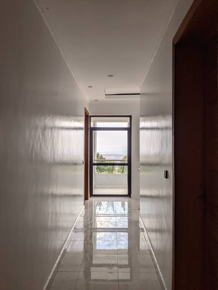 properties/jf5MXUgTkzlMFSGlz5EoDOQvMlN8x13mRnlAVbeS.jpg