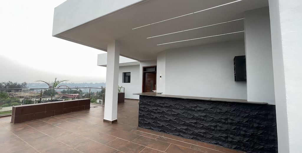 properties/mMxN1lw1ilFKWfa27o1pvublVNg2iEikyJThsHXW.jpg