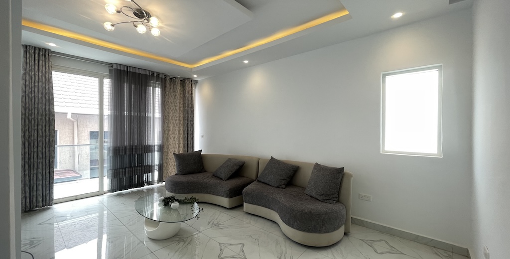 properties/slSSEUGtLKl4bnulwiCzQi1HhZ53hNPRq1itwAOI.jpg