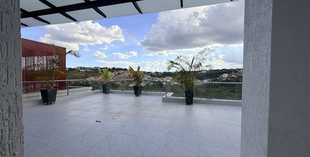 properties/xLRueVl2Wkroxj0uzVqSdTfIIHTo3sp3D19lAxtz.jpg